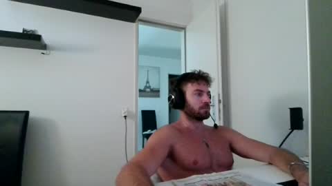 alphah_hunk online show from July 22, 2026, 8:39 am