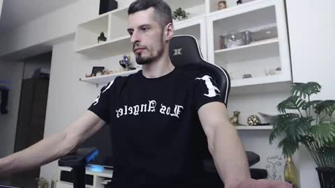 MasterTodd online show from April 25, 2026, 3:42 pm