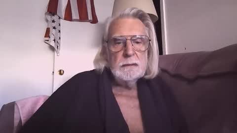 AlphaUniform online show from February 4, 2026, 1:50 pm