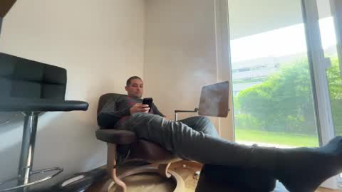 Snapshot of alpsxsiberia chatting on May 8, 2026, 9:25 am Dan Nati online show from May 8, 2026, 9:25 am