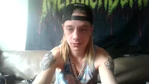 altboy010 online show from March 28, 2026, 3:33 pm