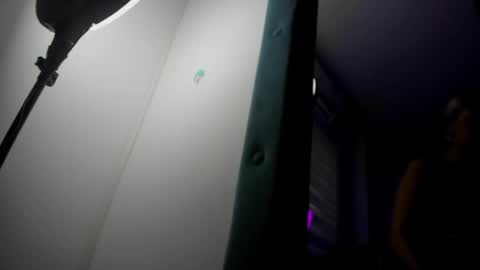 Alter  online show from October 21, 2025, 11:33 am