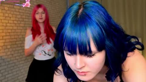 Violet and Ruby  online show from April 23, 2026, 2:52 pm