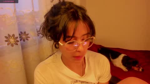 . .  online show from December 16, 2024, 10:56 pm