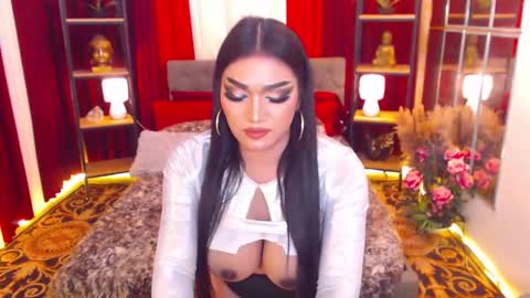 Alura Jhenson online show from January 20, 2025, 10:15 pm