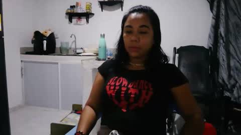 Snapshot of aly826805 chatting on February 2, 2026, 5:39 am analia online show from February 2, 2026, 5:39 am