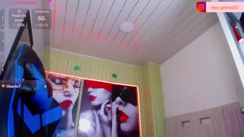   online show from December 18, 2024, 8:25 pm