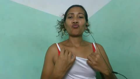 Snapshot of alyahtah chatting on June 18, 2026, 9:14 am alyahtah online show from June 18, 2026, 9:14 am