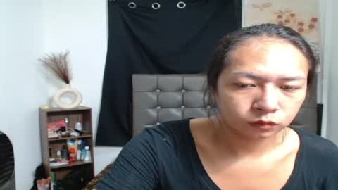 your asian dominantrix kneelobeyan beg online show from February 10, 2026, 11:58 am