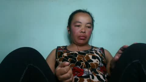 Snapshot of alypierette chatting on June 19, 2026, 7:28 pm alypierette online show from June 19, 2026, 7:28 pm