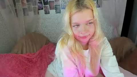 Alysa   7GMT  online show from August 10, 2026, 12:58 am