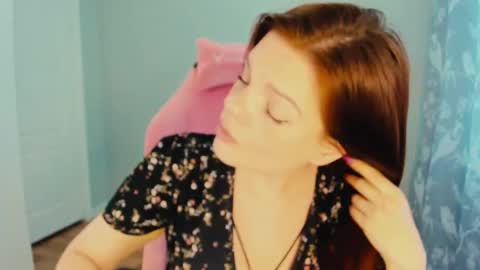 Snapshot of alysanight chatting on March 7, 2025, 7:30 am Alysa online show from March 7, 2025, 7:30 am