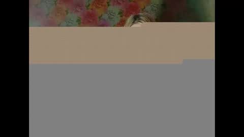 Snapshot of alyssaqes chatting on April 12, 2026, 8:36 pm Alyssaqes online show from April 12, 2026, 8:36 pm