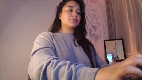 alyssia wolds online show from November 22, 2025, 12:42 am