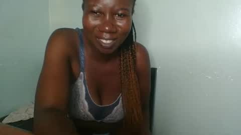 am_creme_delight online show from April 21, 2026, 2:56 pm