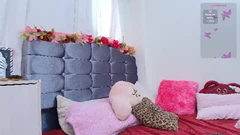 Snapshot of amabella_w chatting on June 13, 2026, 9:24 pm Isabella online show from June 13, 2026, 9:24 pm