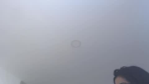 valentia online show from December 1, 2025, 3:44 am