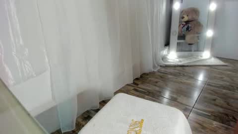 Amada Mia online show from January 5, 2025, 2:06 am