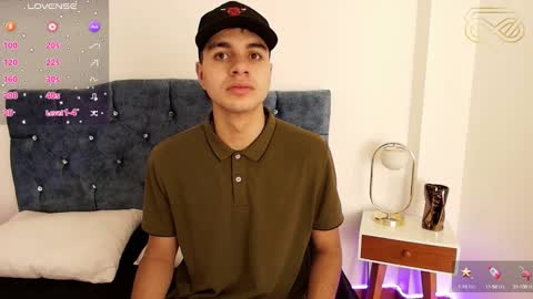 Amadeo Wild online show from December 8, 2024, 2:09 pm