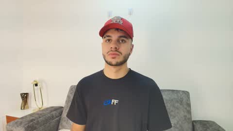 Amadeo Wild online show from September 23, 2025, 4:21 pm