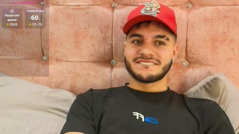 Amadeo Wild online show from November 28, 2025, 4:53 pm