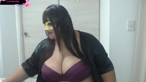 amaia_char online show from September 22, 2025, 1:07 am