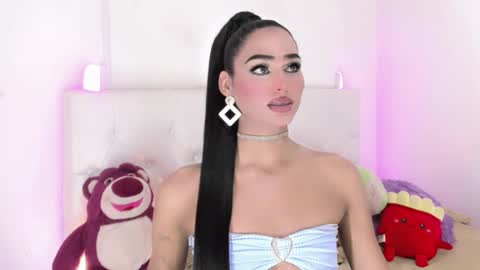 amal_baddel_ online show from November 27, 2025, 2:52 pm