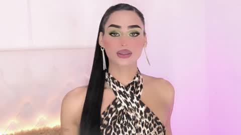 amal_baddel_ online show from December 14, 2025, 6:19 am