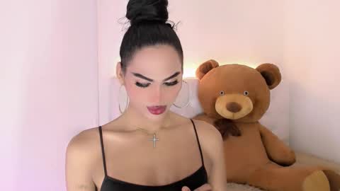 amal_baddel_ online show from January 14, 2026, 5:02 am