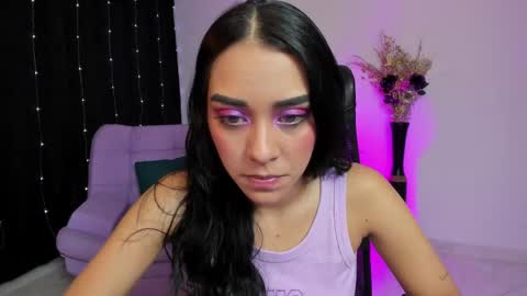 Amalia cruss online show from March 1, 2025, 3:43 am