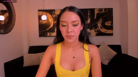 Snapshot of amalia_cruss chatting on July 1, 2026, 7:35 pm Amalia cruss online show from July 1, 2026, 7:35 pm
