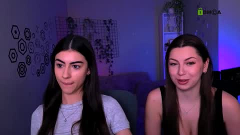 Amalia online show from March 12, 2026, 10:10 am