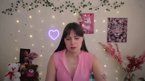 Snapshot of amanda_bright_ chatting on June 15, 2026, 9:55 am amanda_bright_ online show from June 15, 2026, 9:55 am