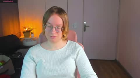 Hi im Amanda online show from April 4, 2026, 1:41 pm