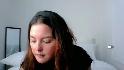 Snapshot of amanda_callum_ chatting on February 5, 2025, 2:40 am Katha online show from February 5, 2025, 2:40 am