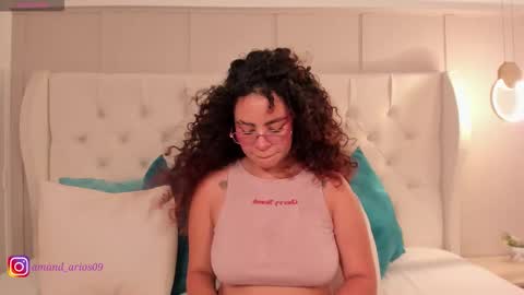 Snapshot of amanda_rios chatting on February 28, 2026, 7:37 pm Amanda Rios online show from February 28, 2026, 7:37 pm