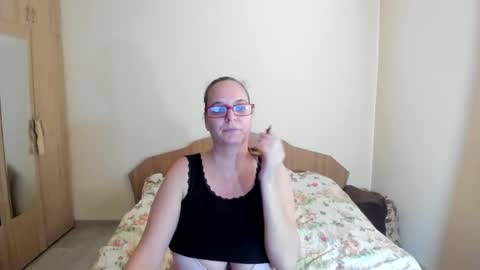 amanda_squirt online show from February 18, 2025, 12:06 pm