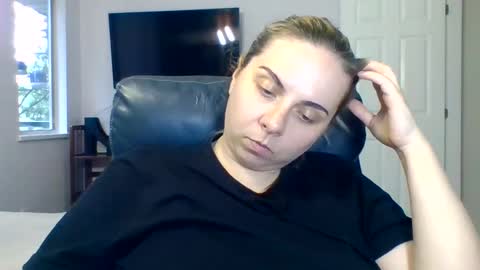 Amanda online show from September 30, 2025, 11:32 pm