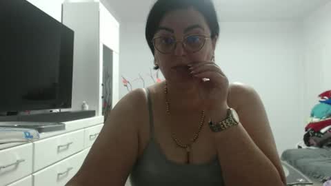 Anda online show from September 22, 2025, 2:02 am