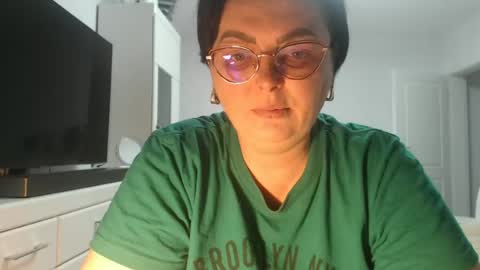 Snapshot of amandamuller1982 chatting on June 12, 2026, 7:18 am Anda online show from June 12, 2026, 7:18 am