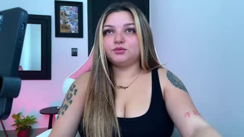 Amandha online show from May 26, 2026, 12:12 pm