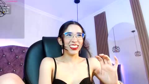 amara_davis1 online show from March 28, 2026, 4:45 am