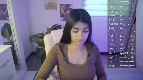 Snapshot of amara_silk chatting on July 18, 2026, 10:13 pm amara_silk online show from July 18, 2026, 10:13 pm