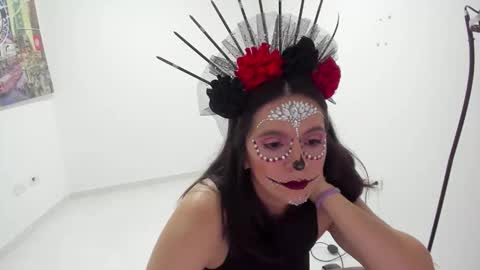 Snapshot of amaranta69_cam chatting on November 1, 2025, 4:25 am AMARANTA online show from November 1, 2025, 4:25 am