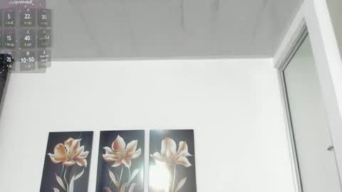 Snapshot of amaranta_f00x chatting on July 13, 2026, 1:14 pm Amaranta online show from July 13, 2026, 1:14 pm