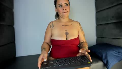 Snapshot of amarantha_hans chatting on January 25, 2025, 10:39 pm amarantha_hans online show from January 25, 2025, 10:39 pm