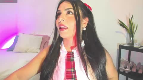 Amarantha online show from April 3, 2026, 2:09 am