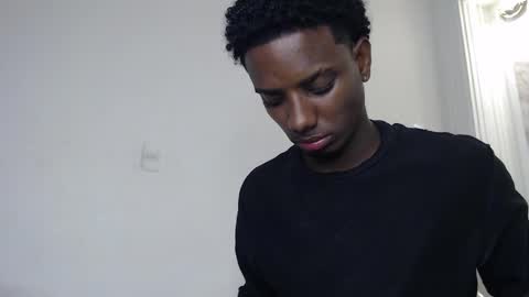 Amare online show from October 22, 2025, 7:35 pm