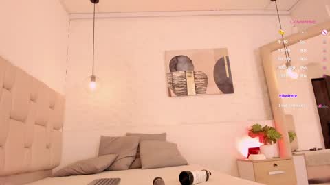  A M A T I S T A   online show from December 18, 2024, 11:19 pm