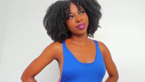 Snapshot of amatiistur chatting on January 16, 2025, 6:48 pm Tammy online show from January 16, 2025, 6:48 pm